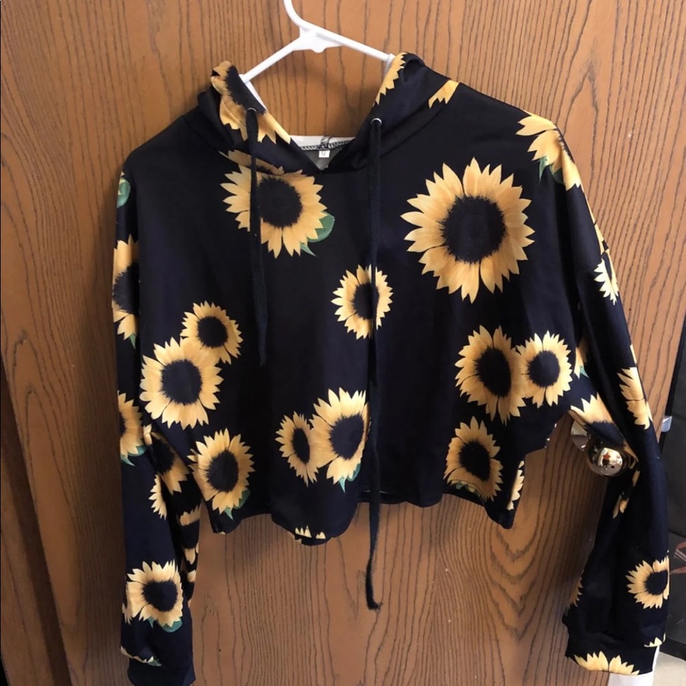 Cropped sunflower hoodie